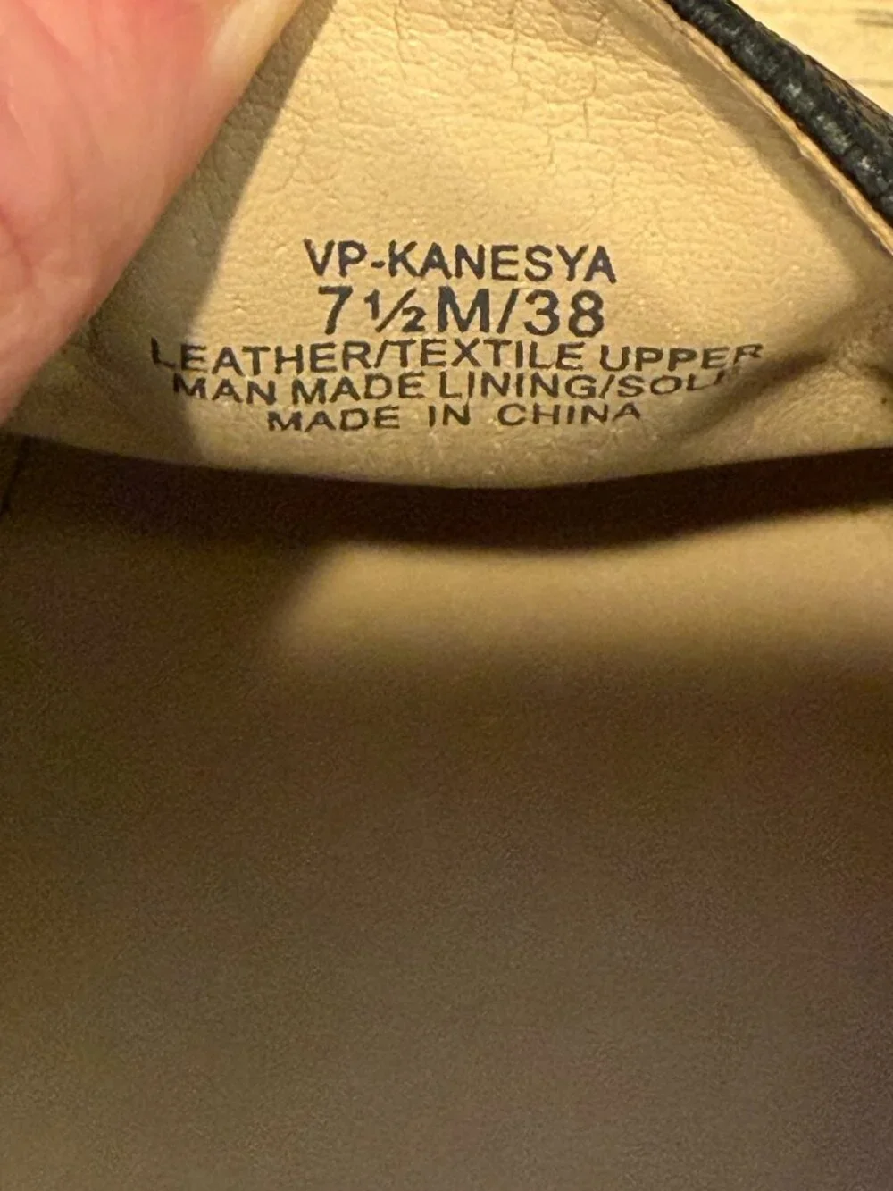 Vince Camuto Kanesya Black Leather Slip On Platform Sneakers 7.5 - Picture 8 of 9